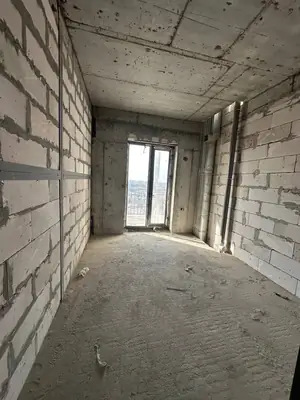 1 xonali kvartira sotiladi − 48 m²