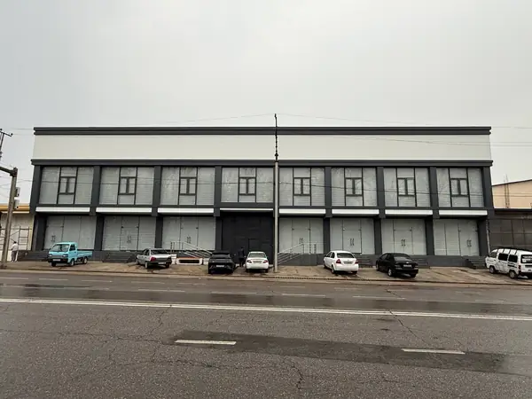 Ofis − 800 m², 2/2 qavat