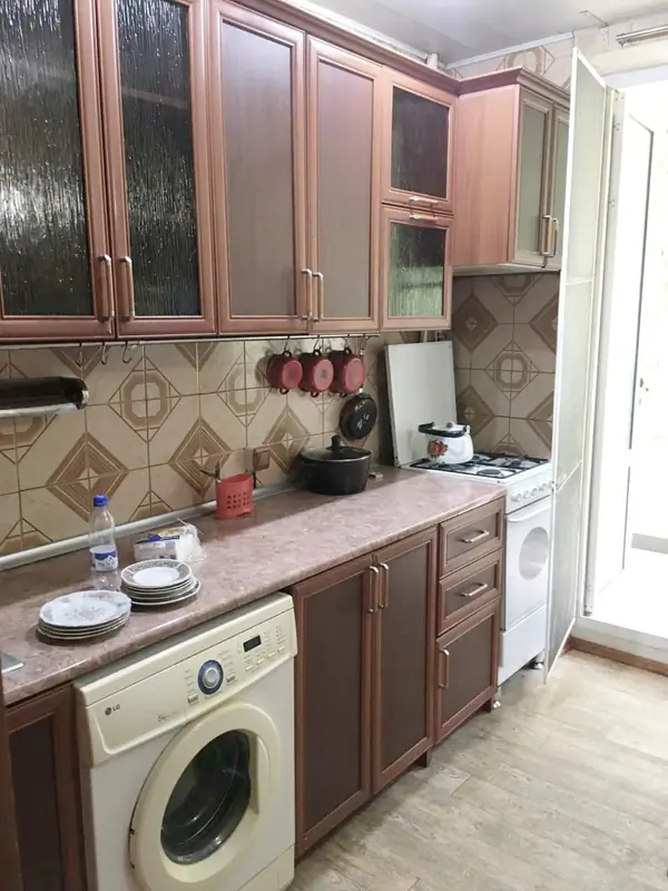 1-комнатная квартира − 28 м², 2/4 этаж