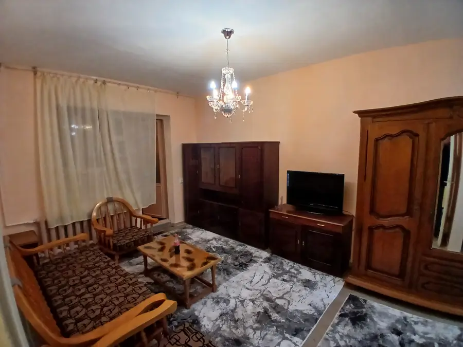 Ijaraga 1 xonali kvartira − 42 m²