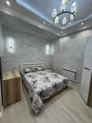 Сдается 2-комнатная квартира − 60 м²