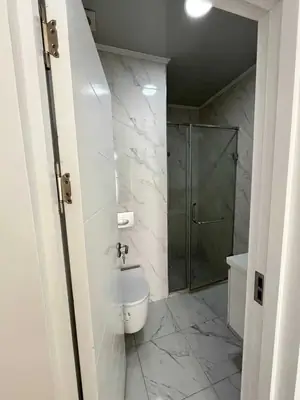 Сдается 3-комнатная квартира − 83 м²