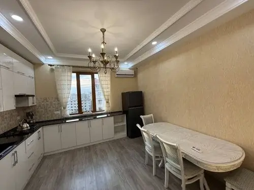 Ijaraga 2 xonali kvartira − 60 m²