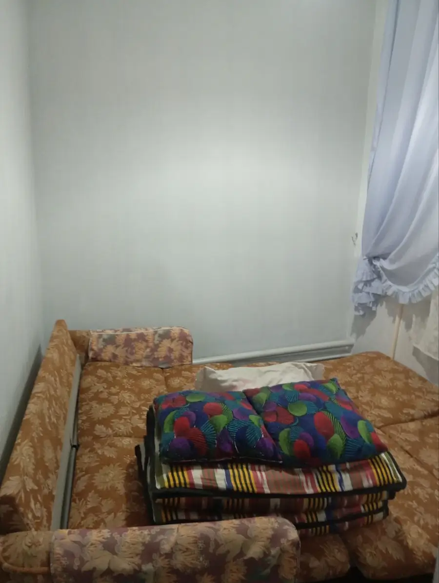 Сдается 1-комнатная квартира − 38 м²