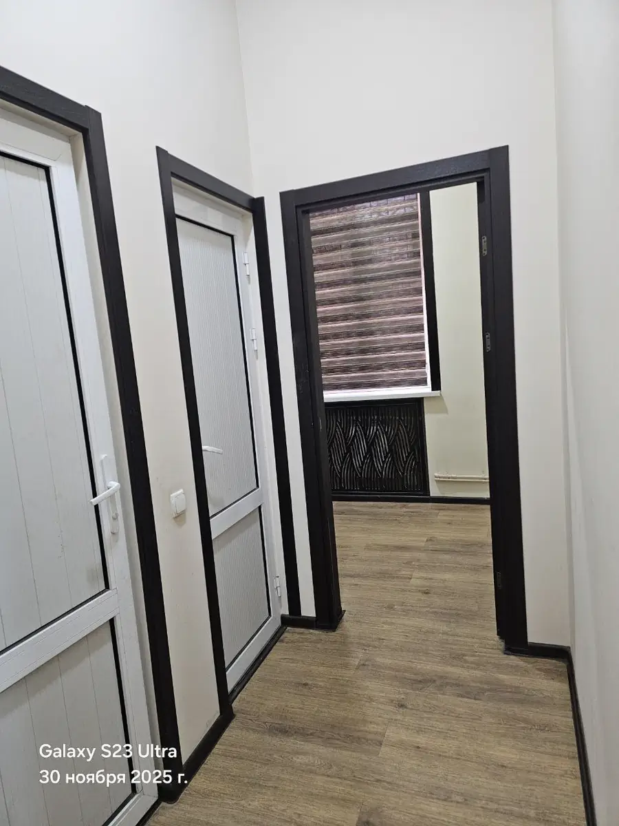 Ofis sotiladi − 82 m²