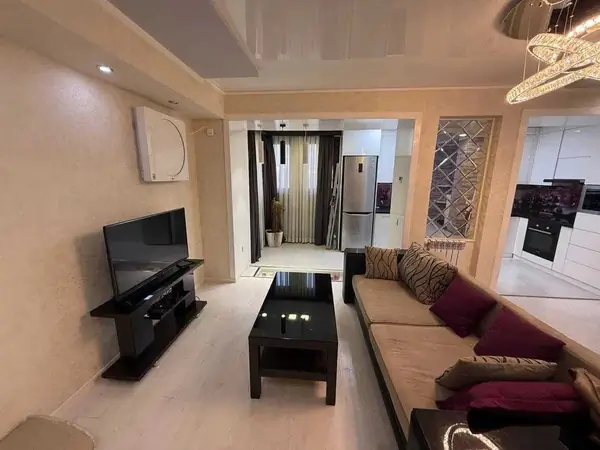 Ijaraga 2 xonali kvartira − 68 m²