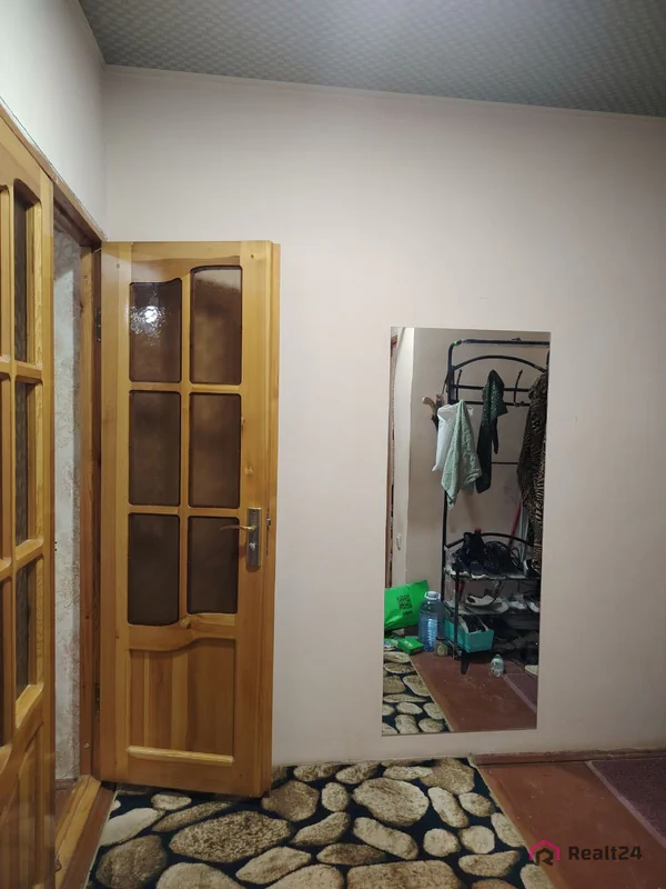 1 xonali kvartira sotiladi − 44 m²