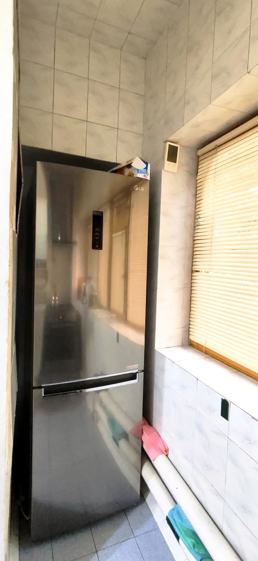 2 xonali kvartira sotiladi − 60 m²