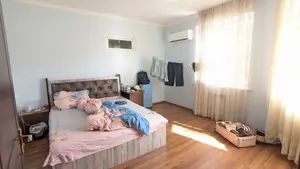 3 xonali kvartira − 95 m², 5/5 qavat