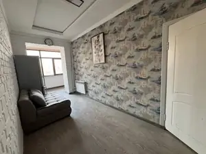 3 xonali kvartira − 70 m², 2/4 qavat