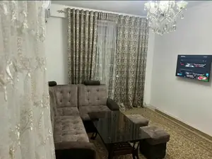 Сдается 2-комнатная квартира − 57 м²