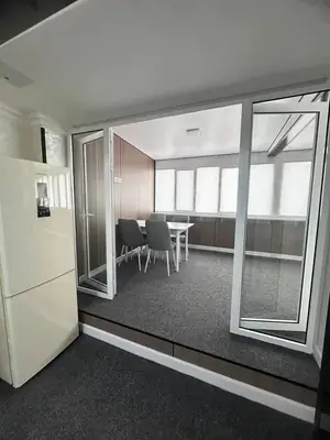 2 xonali kvartira − 82 m², 2/9 qavat