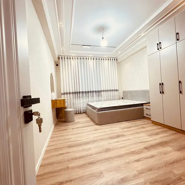 1-комнатная квартира − 65 м², 3/9 этаж