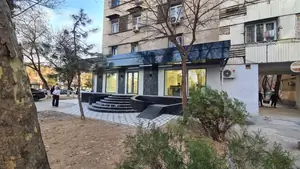 Ofis − 100 m², 1/4 qavat