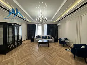 Ijaraga 3 xonali kvartira − 160 m²