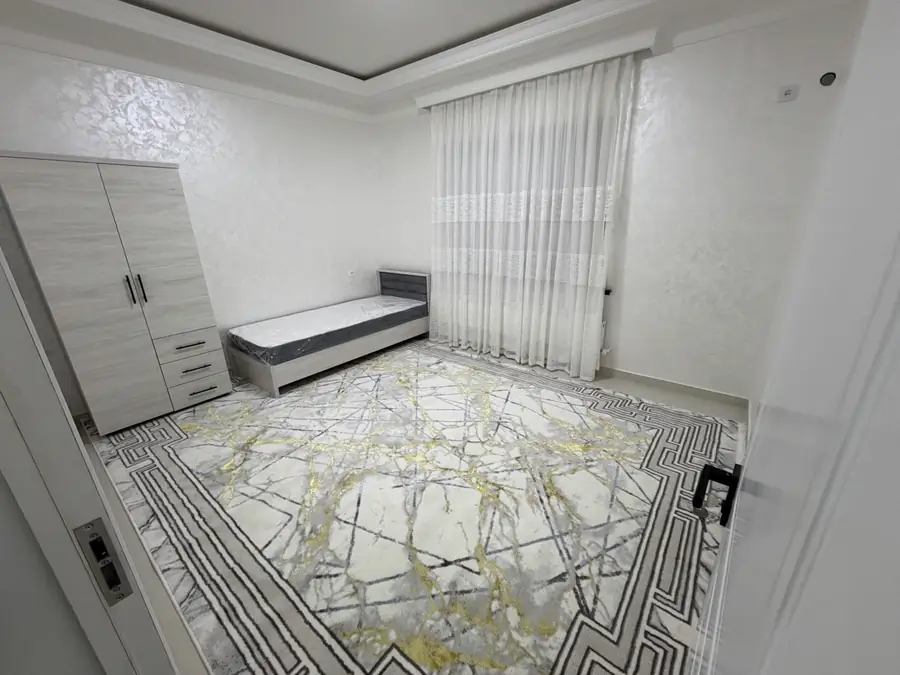 Ijaraga 2 qavatli uy − 60 m²
