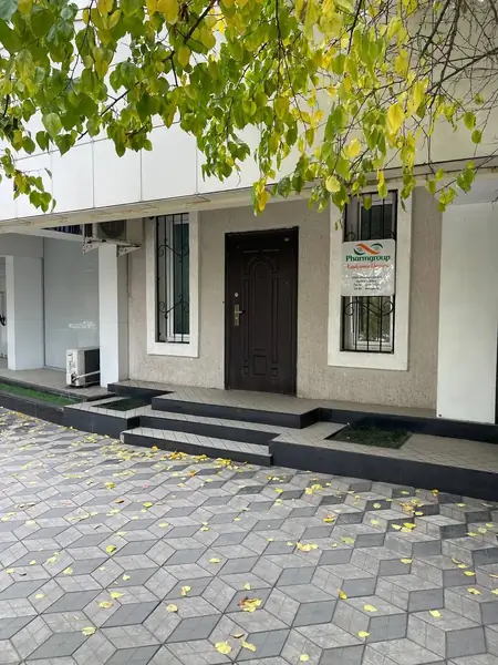 Ofis − 100 m², 1/9 qavat