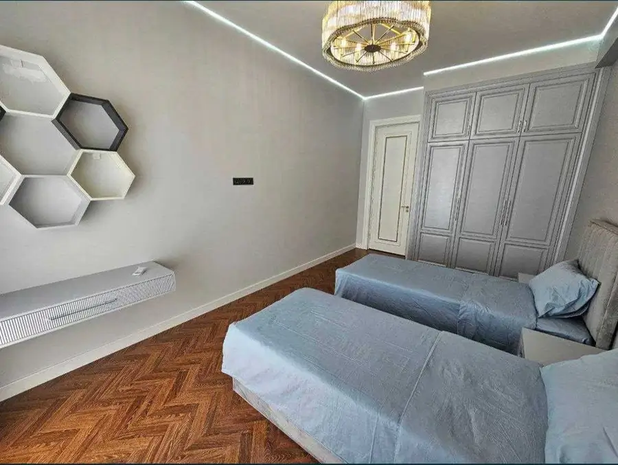 Ijaraga 3 xonali kvartira − 75 m²