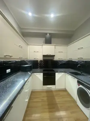 2 xonali kvartira − 100 m², 8/9 qavat
