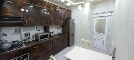 2-комнатная квартира − 79 м², 2/9 этаж