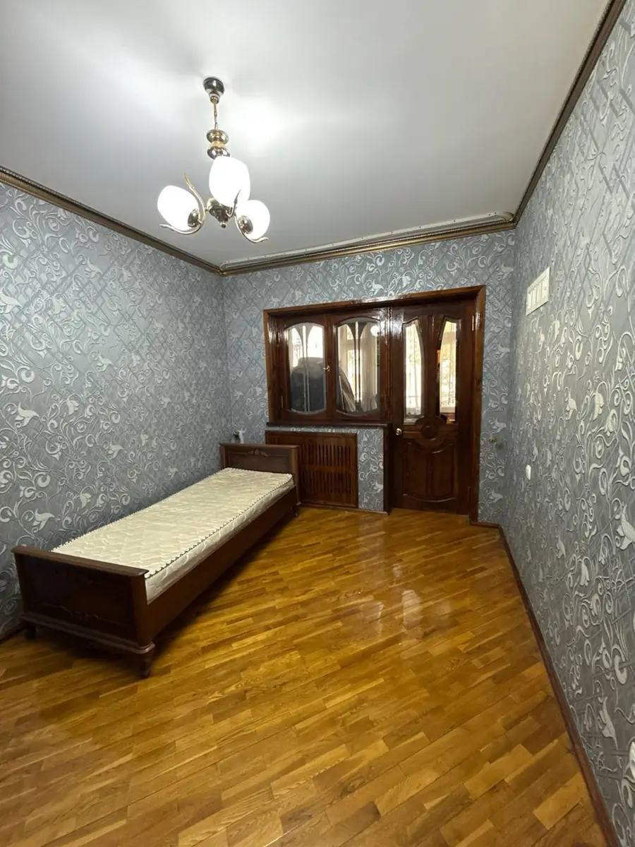 Продается 4-комнатная квартира − 124 м²
