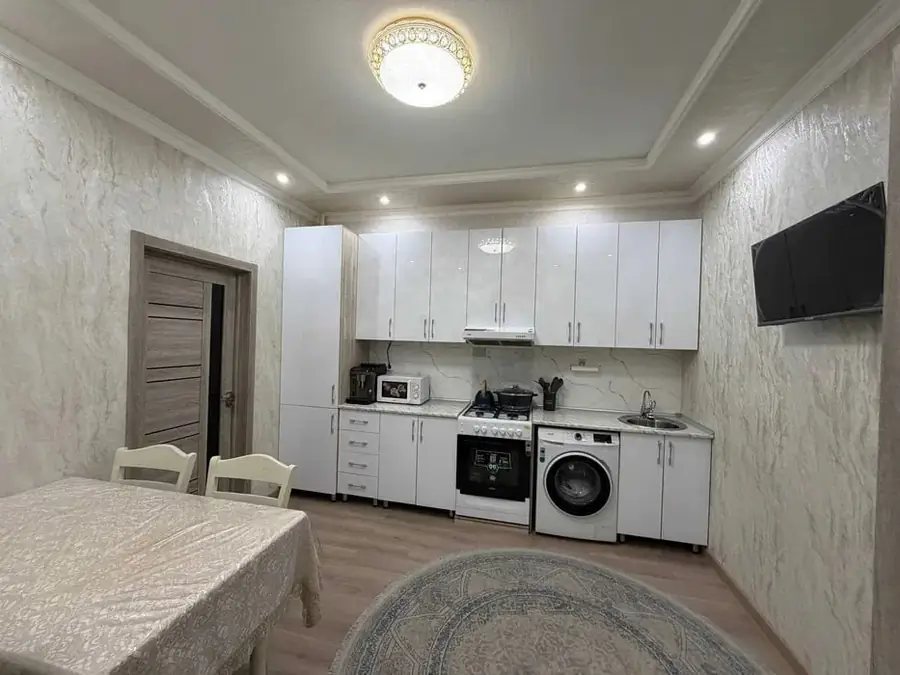 Ijaraga 4 xonali kvartira − 90 m²