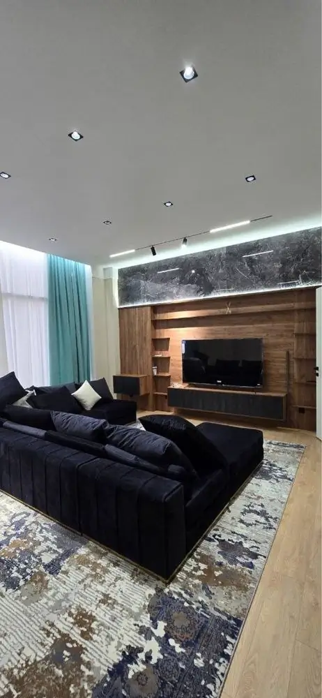 2 xonali kvartira sotiladi − 74 m²