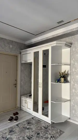 Сдается 3-комнатная квартира − 100 м²