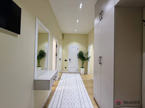3-комнатная квартира − 57 м², 4/5 этаж