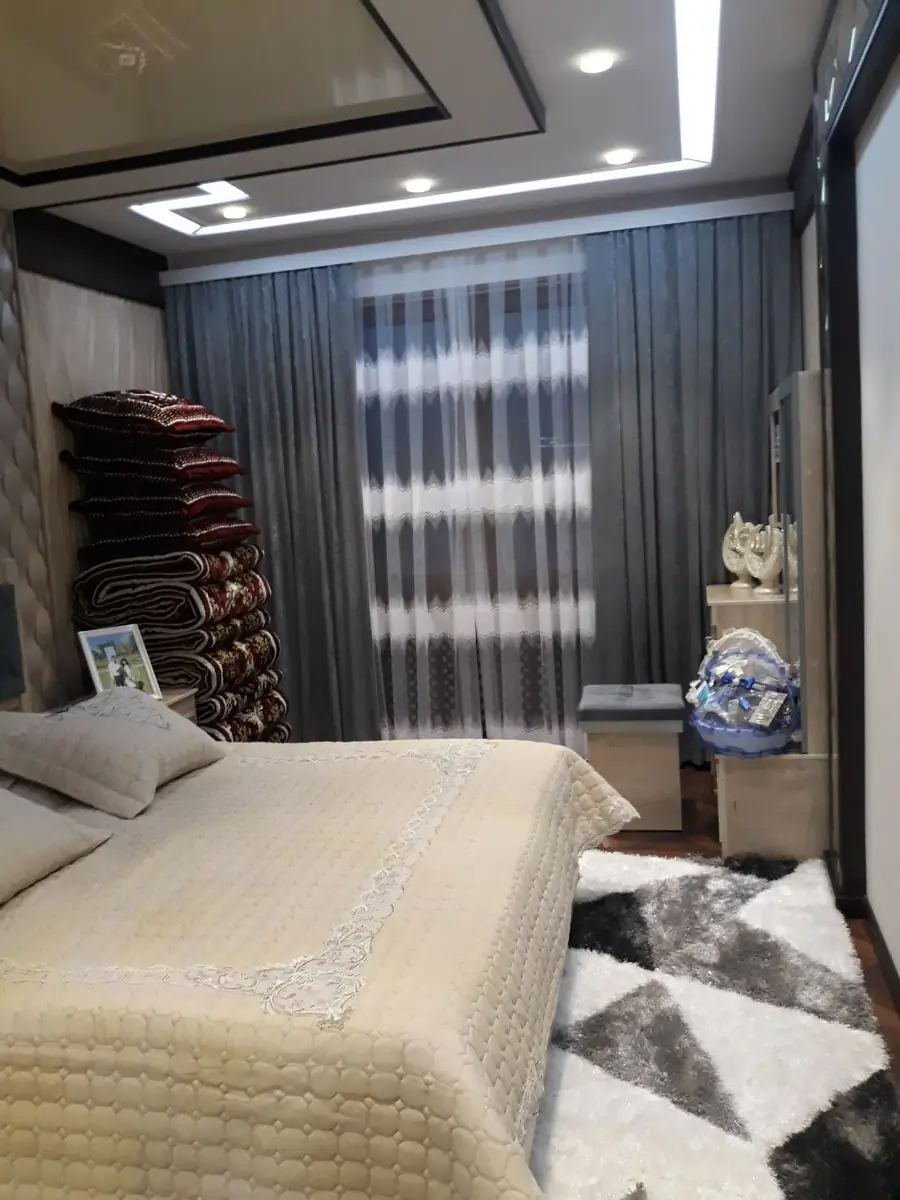 Продается 2-комнатная квартира − 54 м²