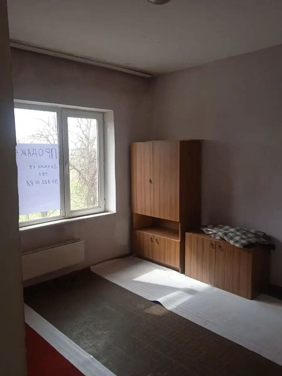 Продается 2-комнатная квартира − 39 м²