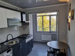 Ijaraga 1 xonali kvartira − 30 m²