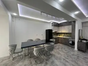 Ijaraga 2 xonali kvartira − 70 m²