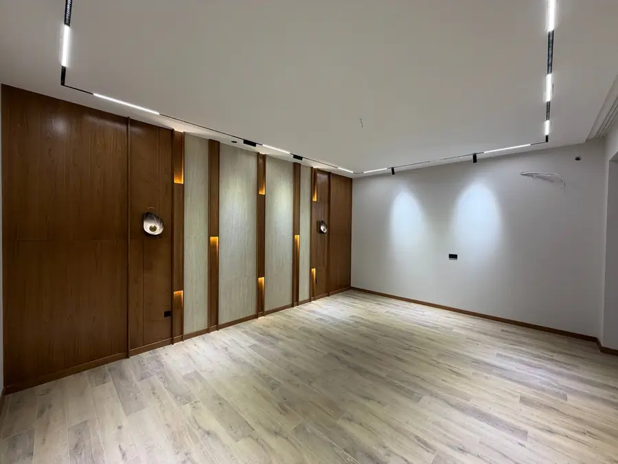 2 qavatli uy sotiladi − 380 m²