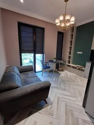1 xonali kvartira − 42 m², 9/11 qavat