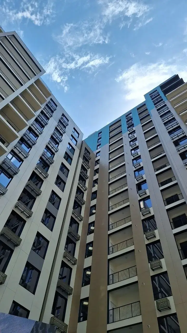 Продается 1-комнатная квартира − 35.3 м²