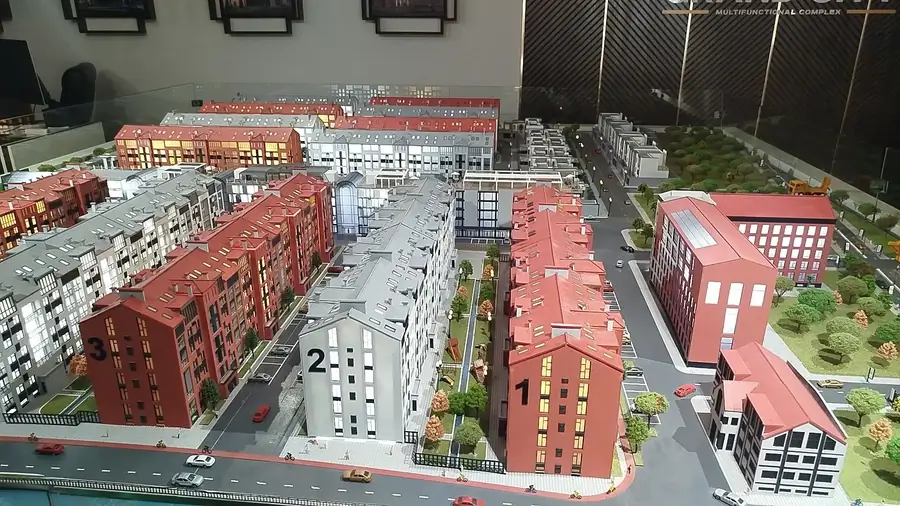 2 xonali kvartira sotiladi − 42 m²