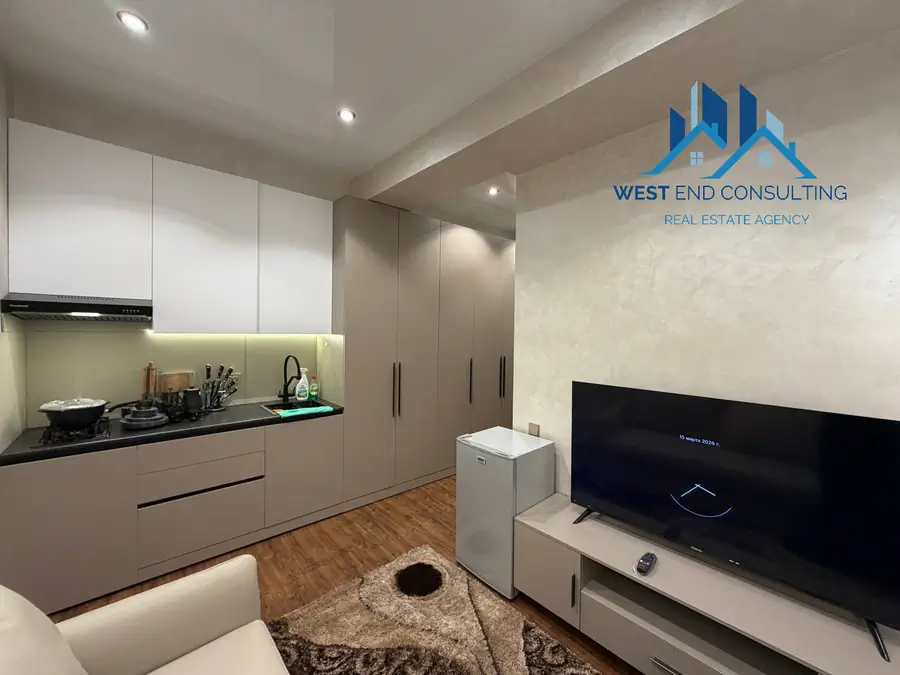 Сдается 2-комнатная квартира − 30 м²