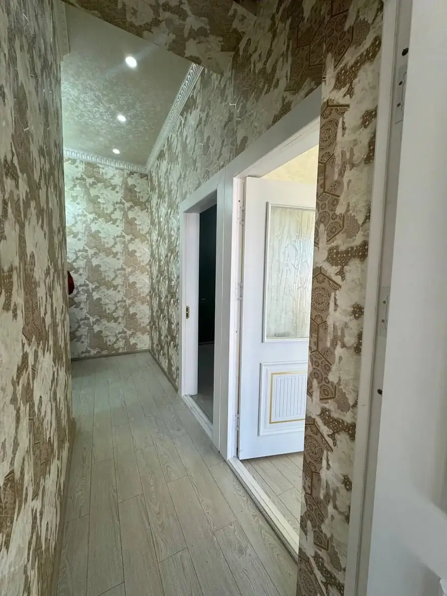 2 xonali kvartira sotiladi − 51.5 m²