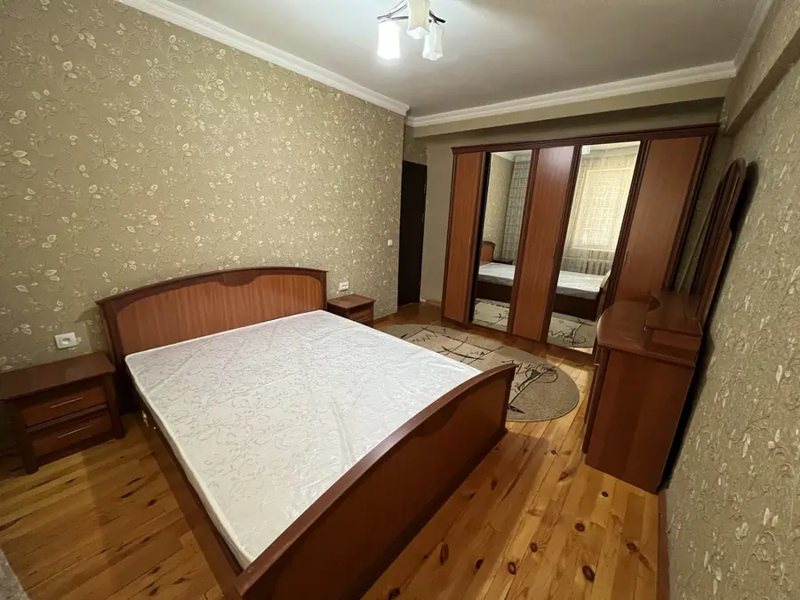 Ijaraga 3 xonali kvartira − 70 m²