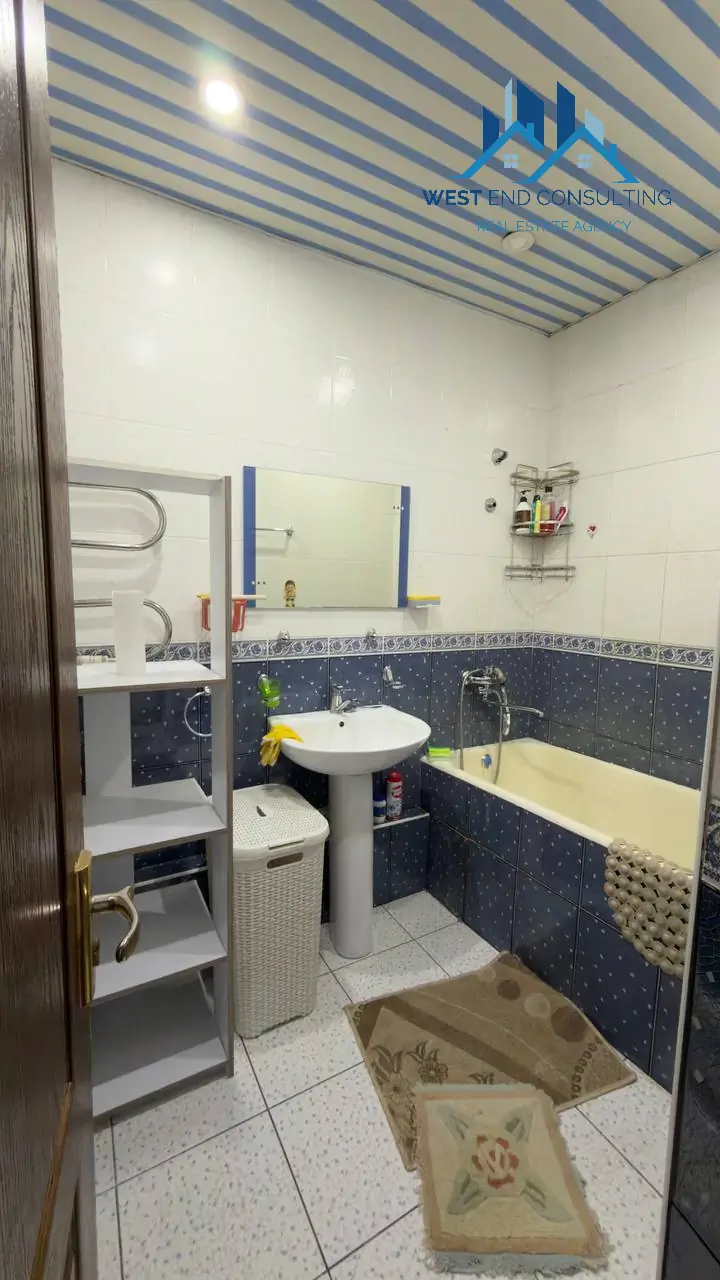2 xonali kvartira sotiladi − 55 m²