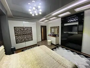 Продается 3-комнатная квартира − 111 м²