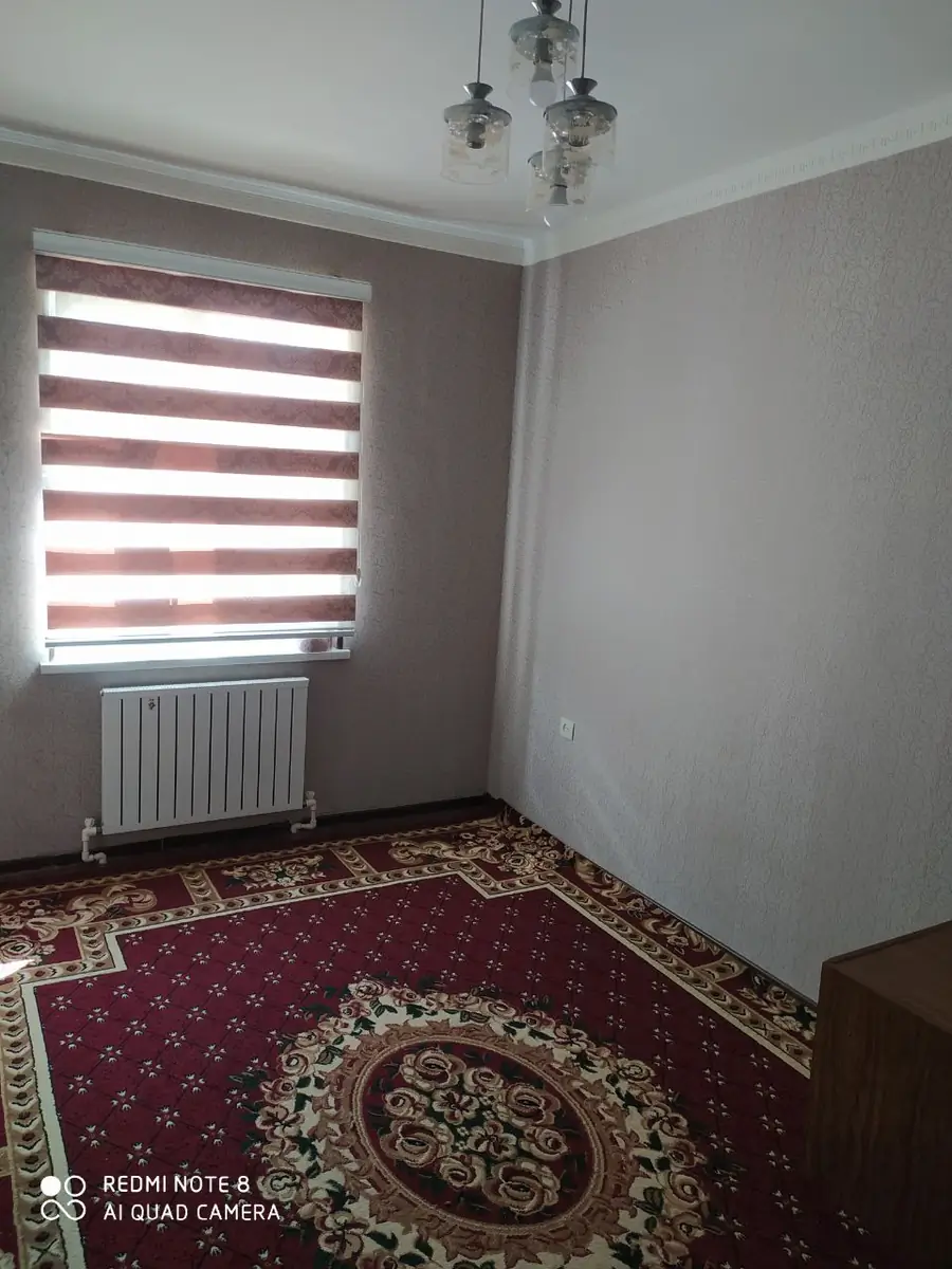 3 xonali kvartira sotiladi − 66 m²