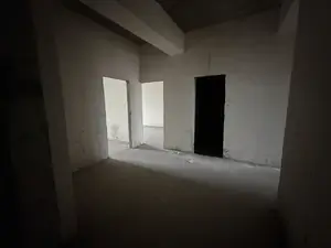 3 xonali kvartira sotiladi − 112 m²