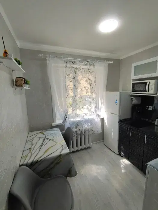 Ijaraga 2 xonali kvartira − 78 m²