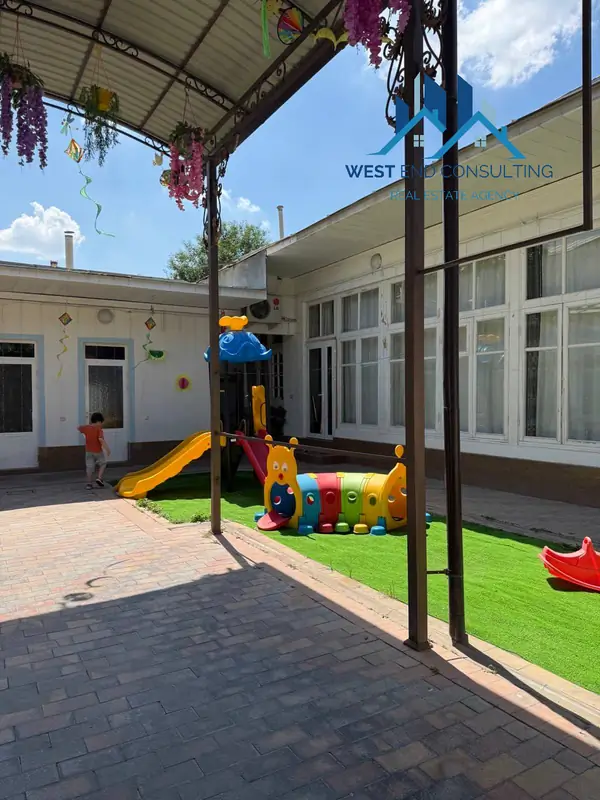 1 qavatli uy − 520 m², 6 sot.