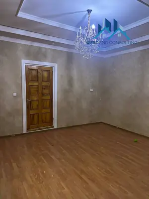 Ijaraga 2 qavatli uy − 250 m²