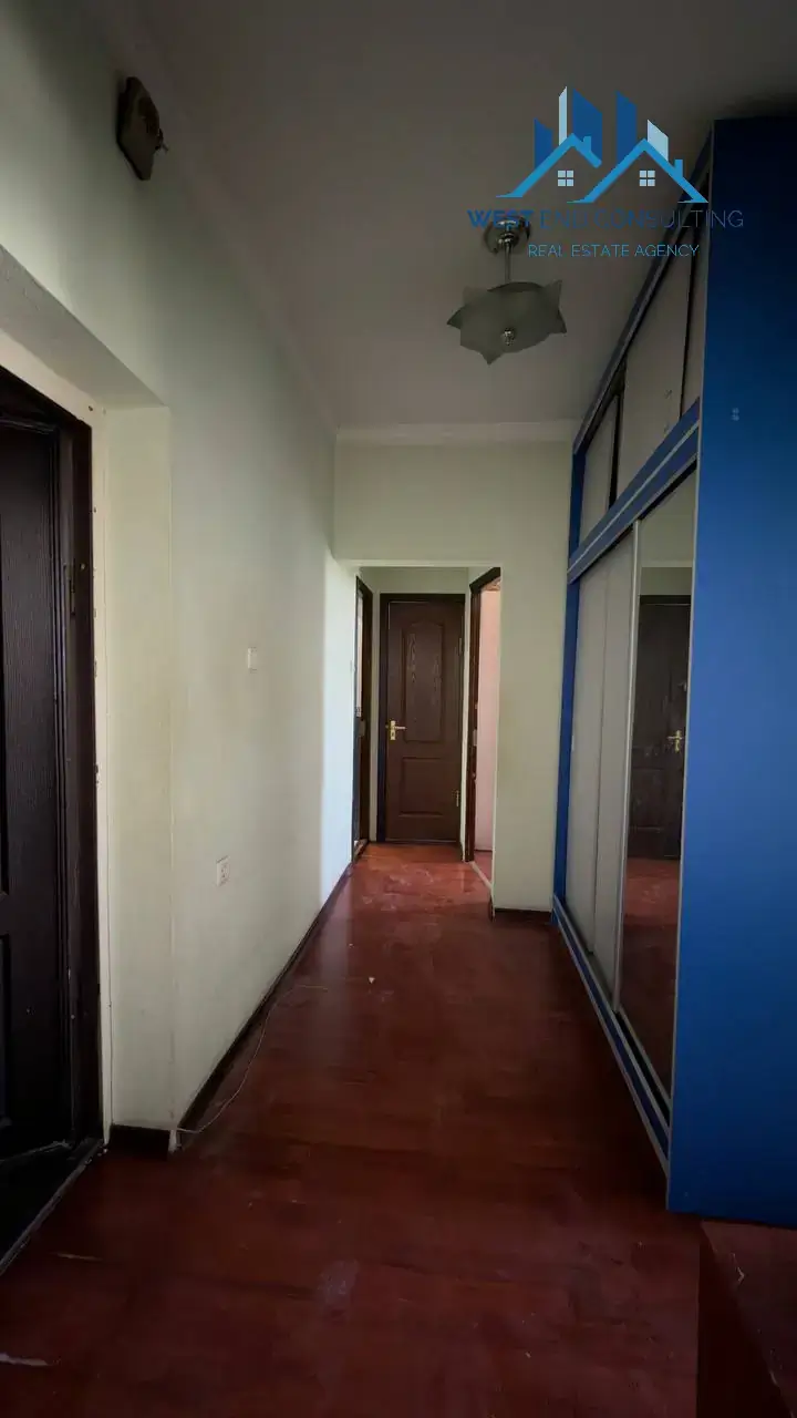 2 xonali kvartira sotiladi − 55 m²