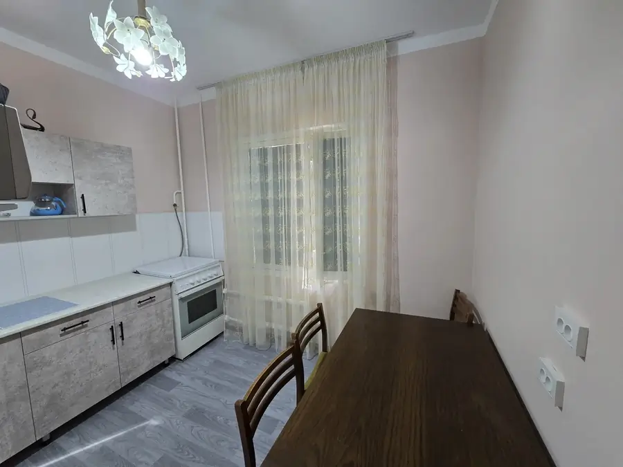 Ijaraga 1 xonali kvartira − 37.2 m²
