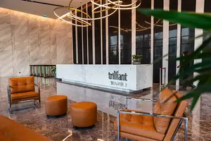 Ofis sotiladi − 112 m²